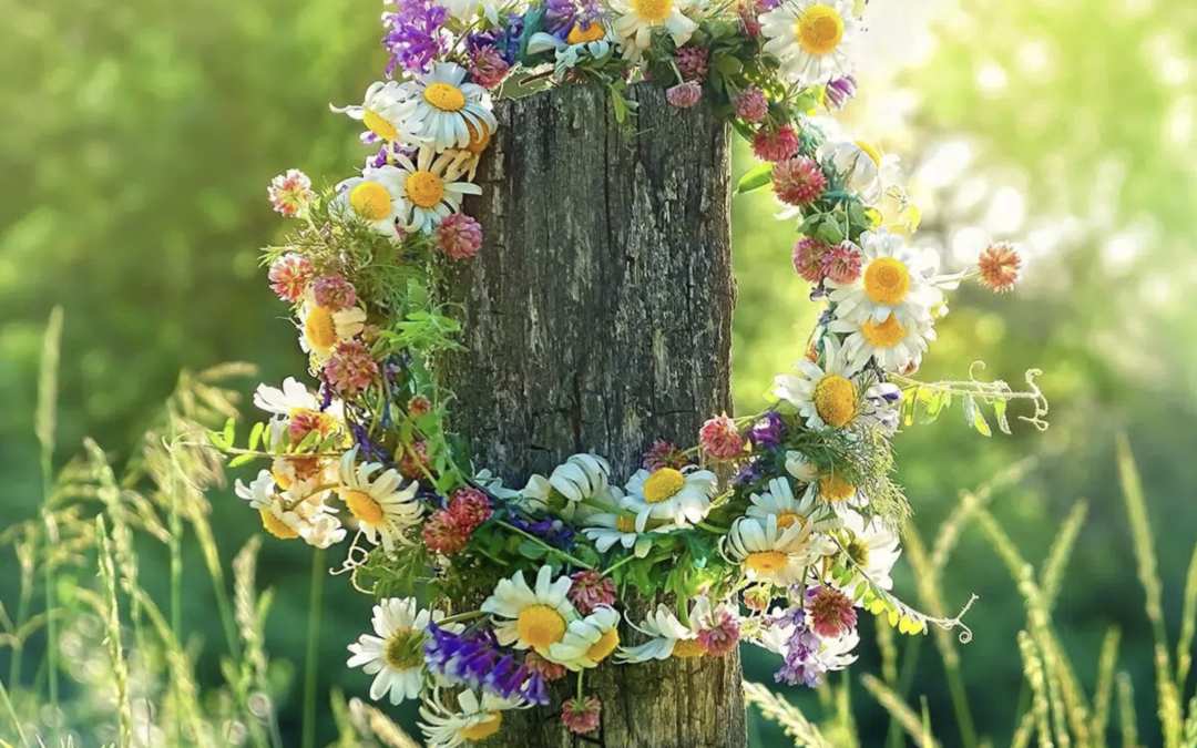 Celebrating Beltane: Bringing the Magic into Your Life 🌸💓🎉